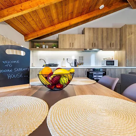 Daire Ionian Serenity House *